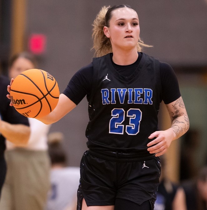 Rivier’s Grumblatt fast women’s hoop royalty News, Sports